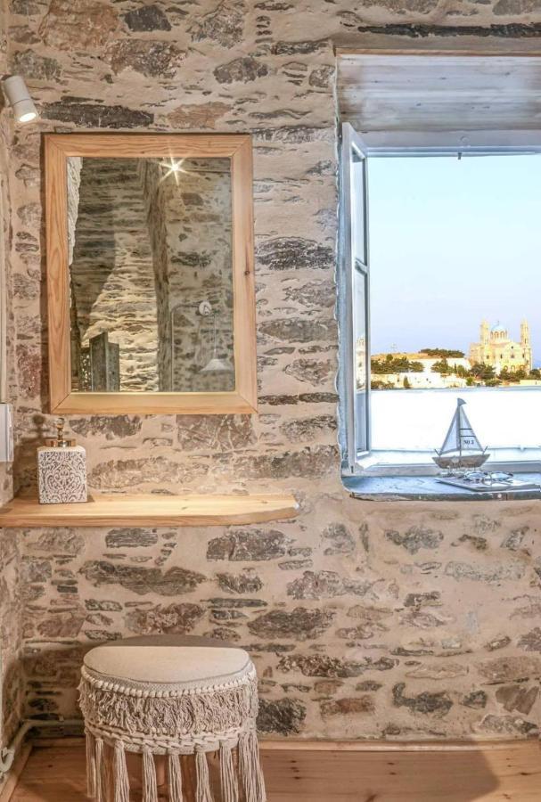 Azura, Traditional Residence In Ano Syros Exteriör bild